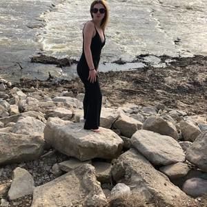 Meet your Posher, Nikki